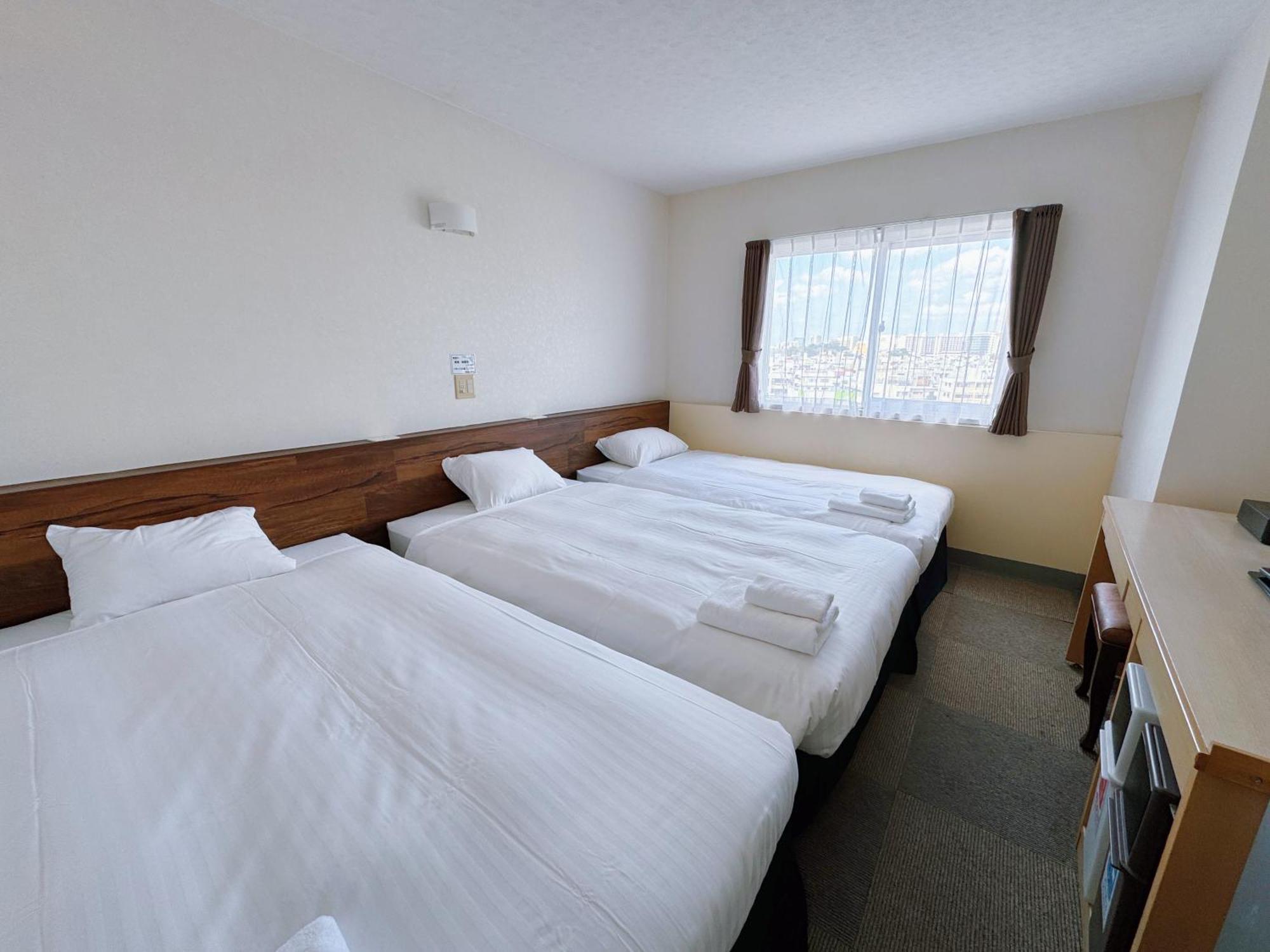 ホテルオロックス HotelOrox 那覇市 エクステリア 写真