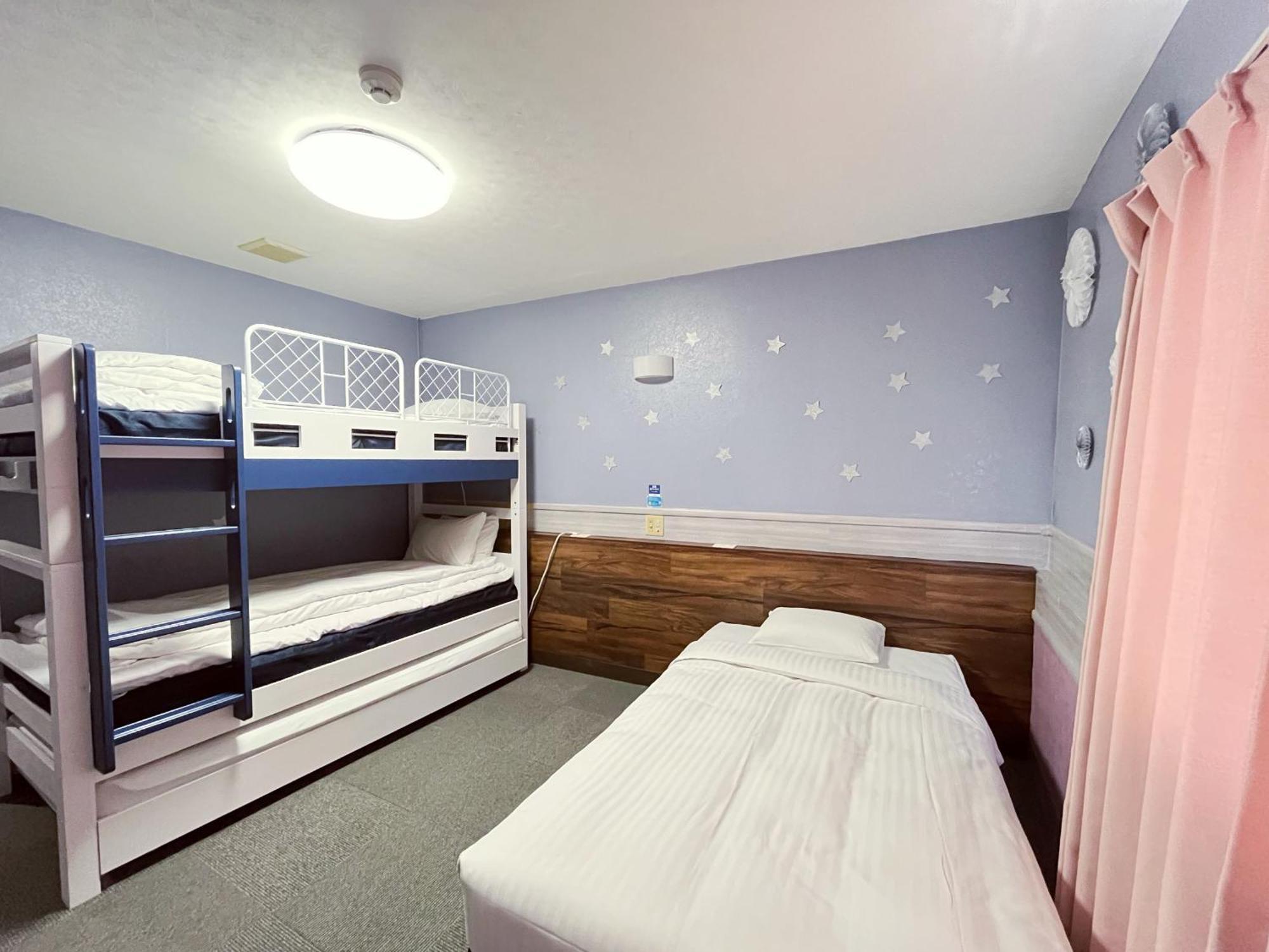 ホテルオロックス HotelOrox 那覇市 エクステリア 写真